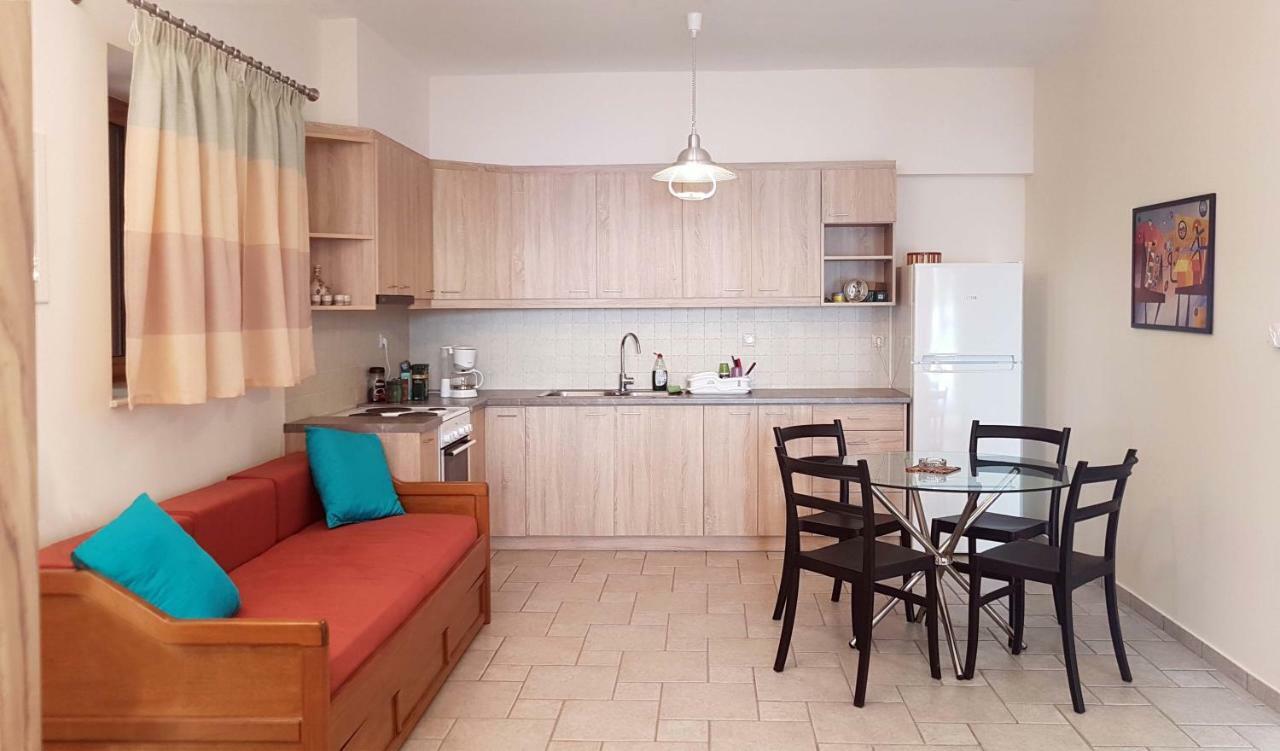 קלמאטה Olive Stonehouses מראה חיצוני תמונה