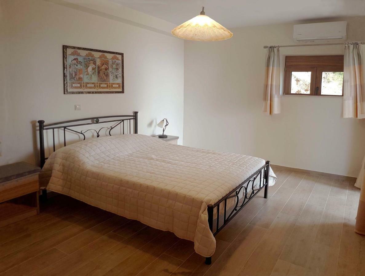 קלמאטה Olive Stonehouses מראה חיצוני תמונה